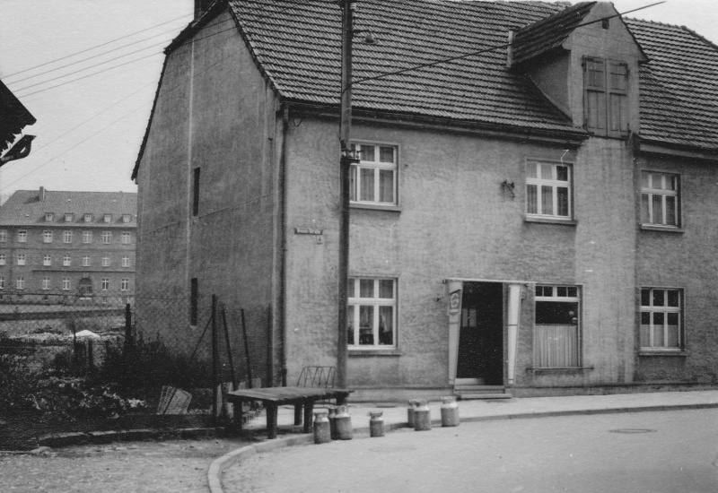 Datei:Bäckerei Sasse 50er.jpg