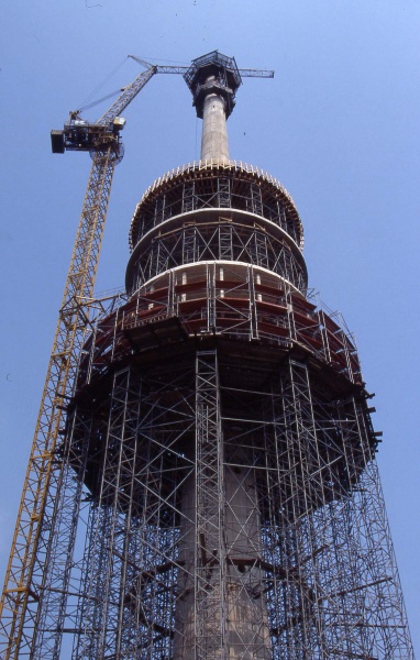 Datei:Bau Fernsehturm Willebadessen 034.JPG