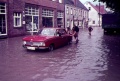 Hochwasser 1965 BMW Lange Str.JPG