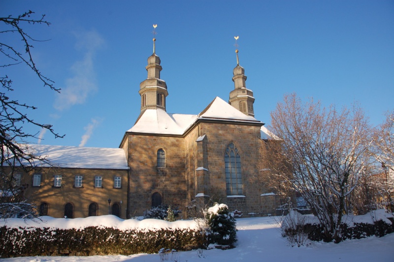 Datei:Willebadessen-Winter-Kirche.jpg
