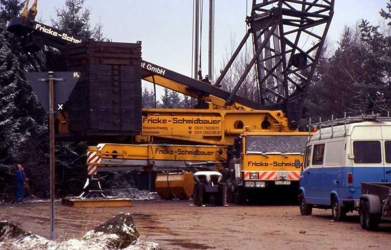 Datei:Abriss alter Fernsehturm Willebadessen 002.JPG