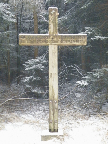 Datei:Krahekreuz Willebadessen 2009.jpg