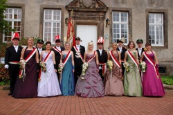 Hofstaat johannes 2009.jpg