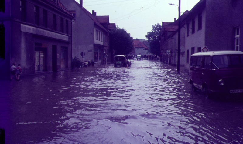 Datei:Hochwasser 1965 Langestr.JPG