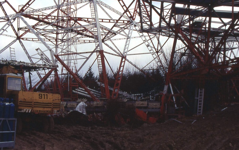 Datei:Abriss alter Fernsehturm Willebadessen 026.JPG