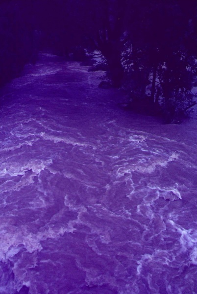 Datei:Hochwasser 1965 Reissender Strom.JPG