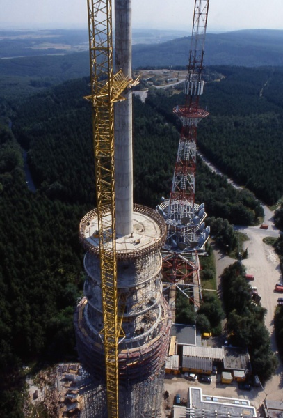 Datei:Bau Fernsehturm Willebadessen 044.JPG